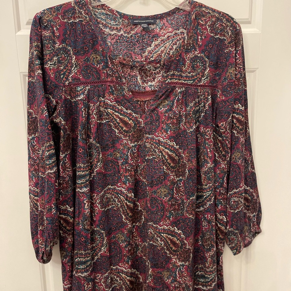American Eagle Woman’s Paisley Purple /Red Plum Tunic/Dress Size:Small oversized